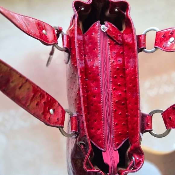 ✨ Gerry Weber Red Faux Ostrich Leather Shoulder Bag Purse Handbag ✨ - Picture 3 of 8